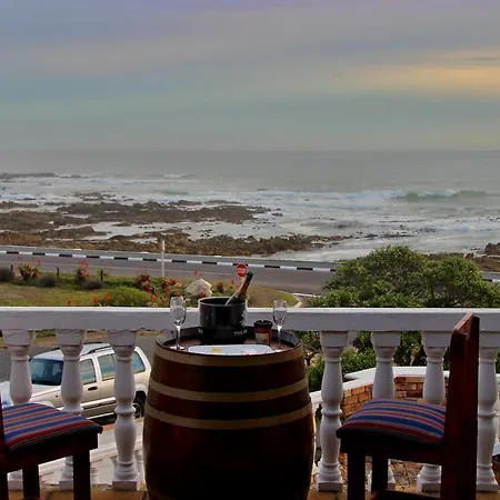 Walkerbay Accommodation Gansbaai Exterior photo
